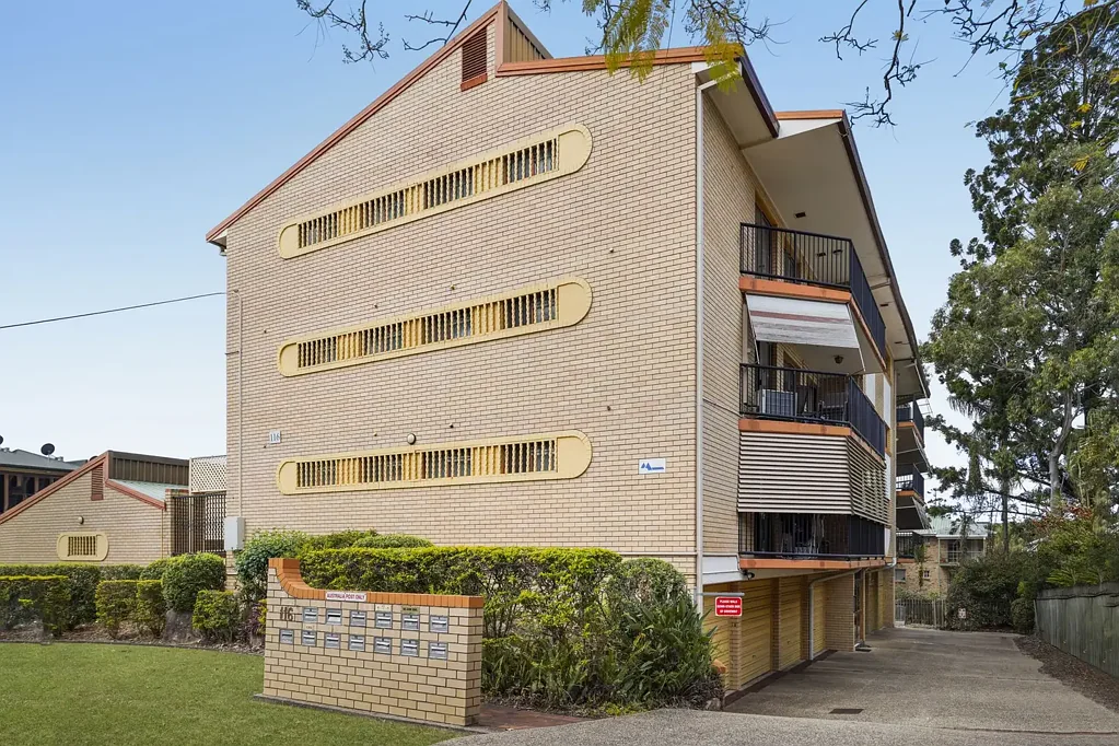 Indooroopilly 2બેડરૂમ Spacious Two-Bedroom Apartment – Exceptional Convenience