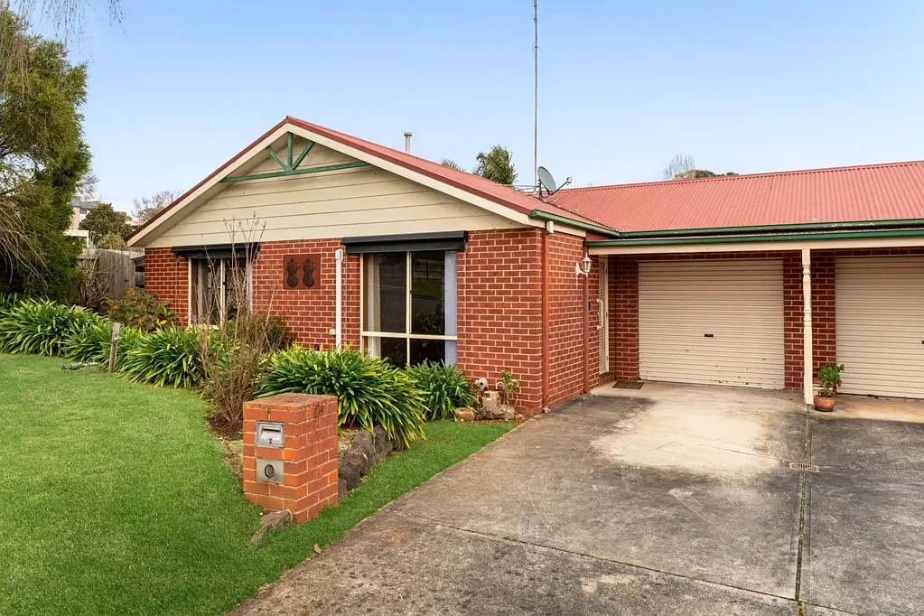Drouin 2房  Charming Unit, Walk to Town, Shops & Park