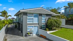 1/64 Seaview Road, Castor Bay