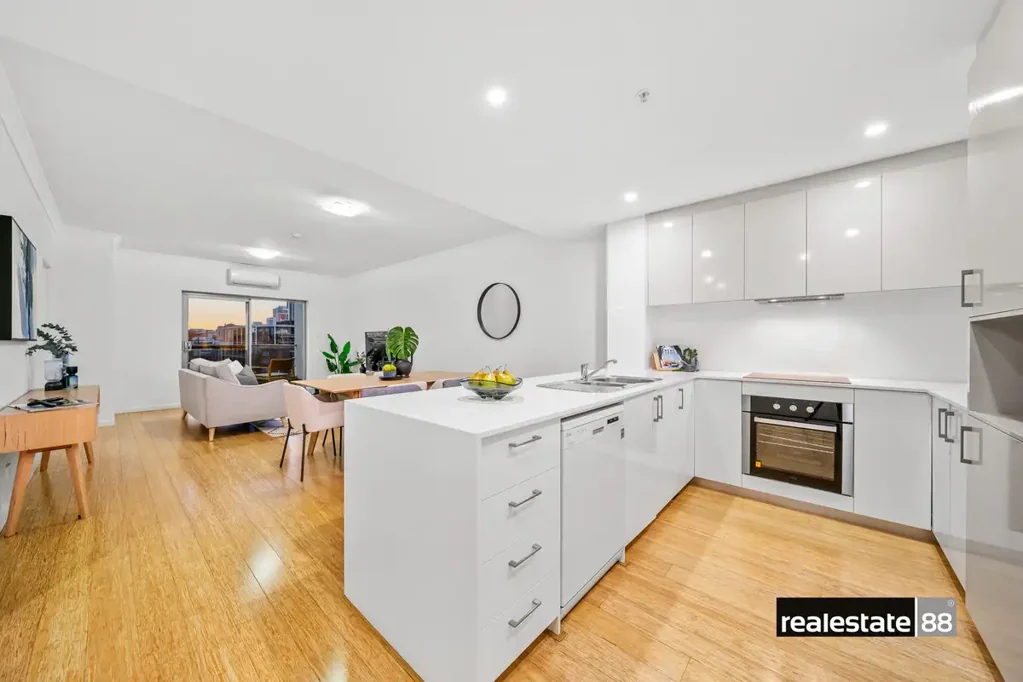 52/33 Newcastle Street, Perth, WA 6000
