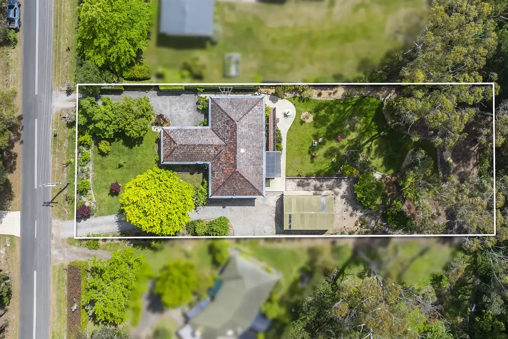 Mount Macedon 4Moenga Vendor relocating - Urgent Sale
