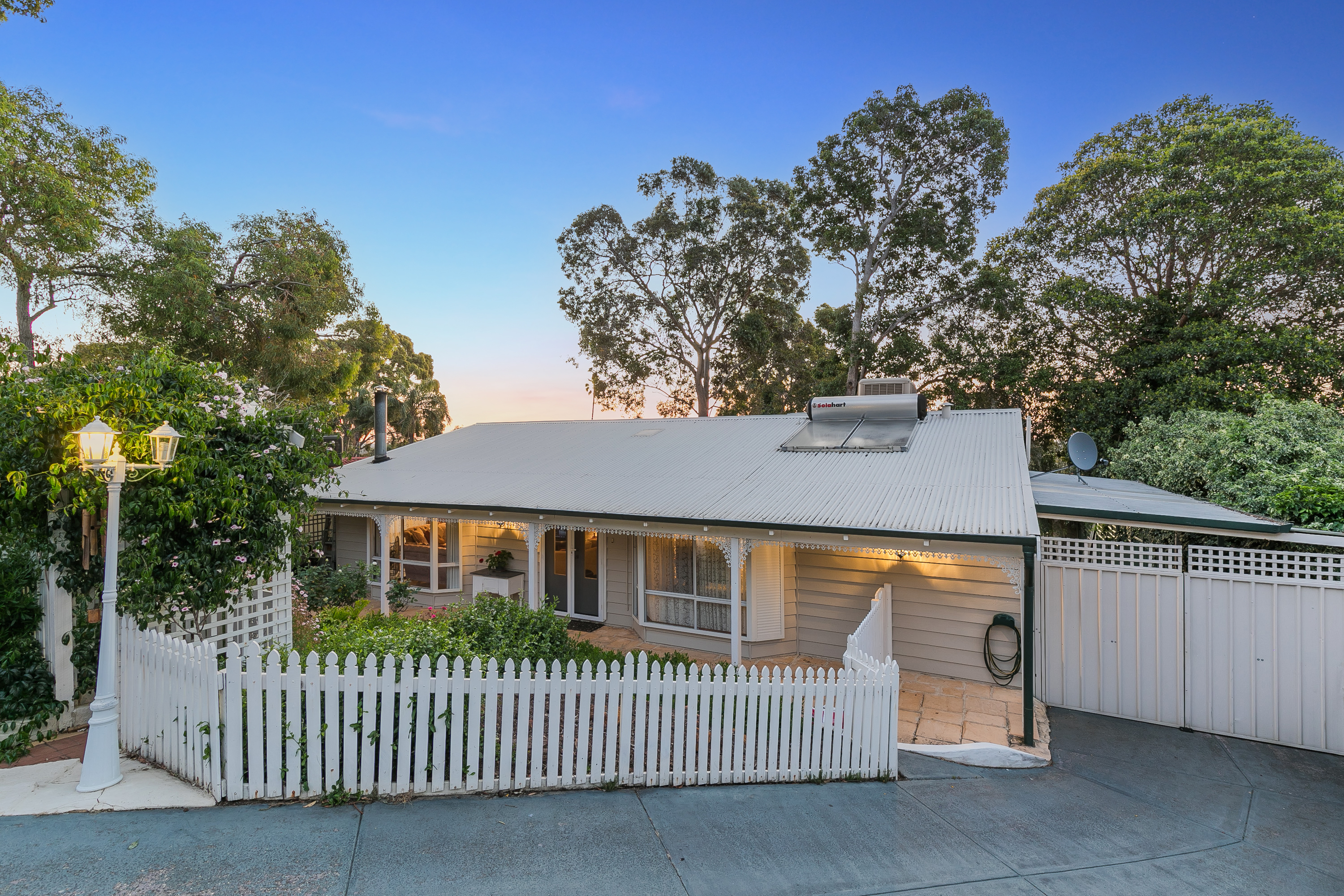 27 HARRISON RD, MOUNT RICHON WA 6112, 0房, 0浴, House