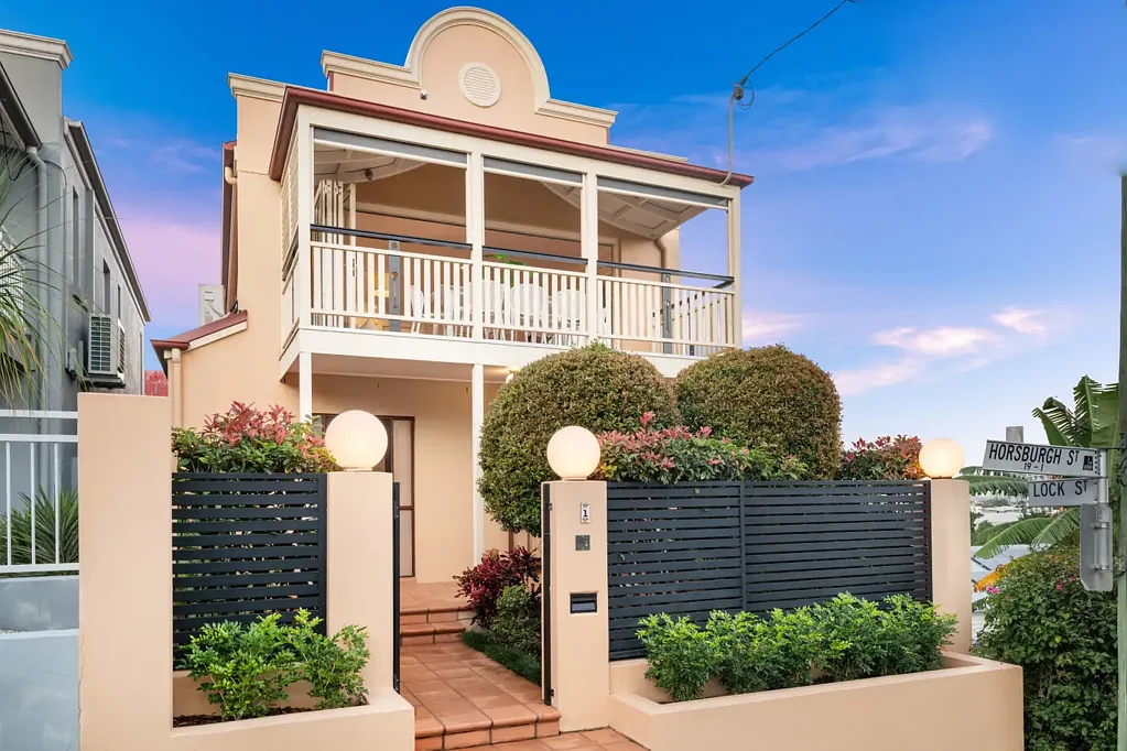 Spectacular City Views in the Heart of Kelvin Grove