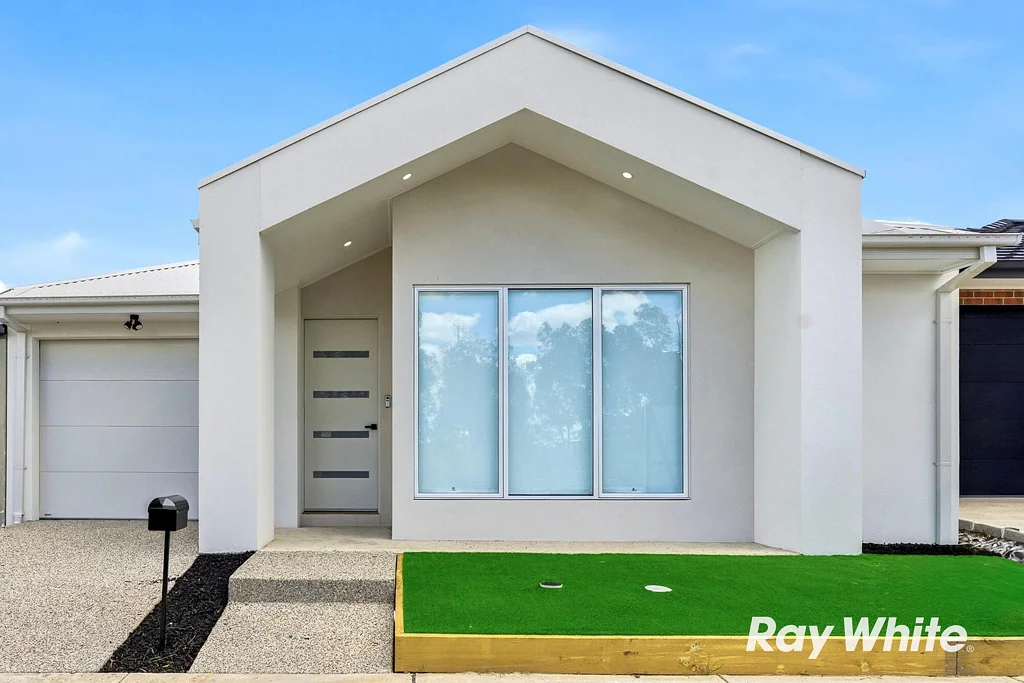 8 Mimicus Drive, Wollert, VIC 3750