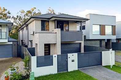 Coopers Plains 5房  六年新，宽敞，准备好迎接下一章 Six Years Young, Spacious & Ready for the Next Chapter
