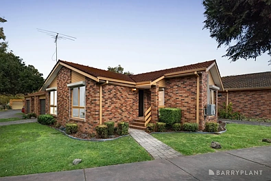 Doncaster 2कमरा Light-Filled Living with Effortless Lifestyle Appeal