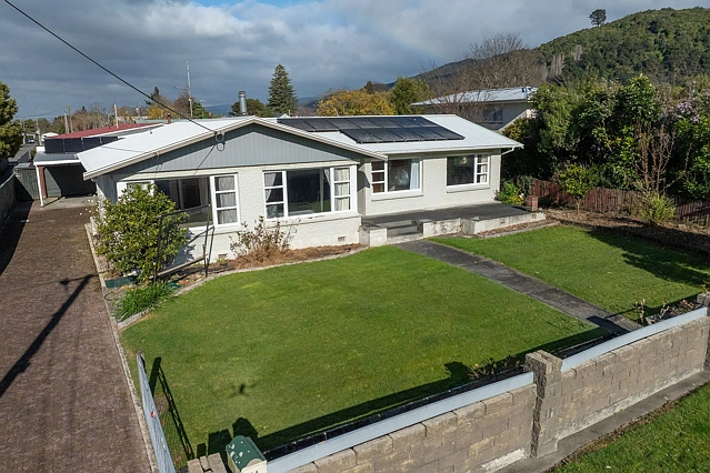 44 Harrison Street West, Featherston, South Wairarapa