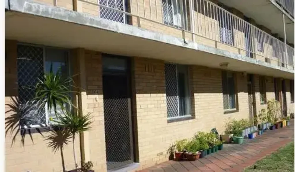 Osborne Park 2غرفة نوم Bailiff Sale - Full Share of Unit 4C, 159 Hector Street, OSBORNE PARK, WA 6017 on Monday 22nd June 2026 at 11:30 AM by Public Auction - BREF: 335165