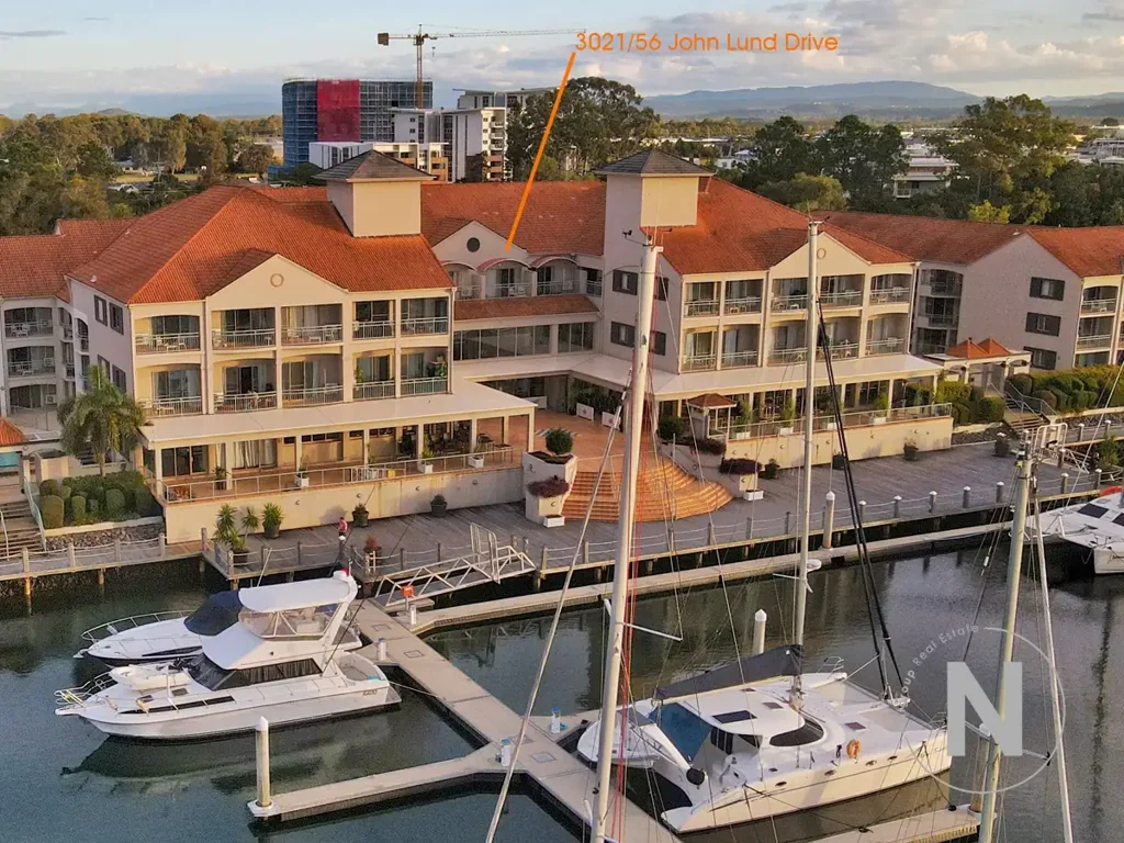 Hope Island 1 Slaapkamer Studio Apartment with Marina Views