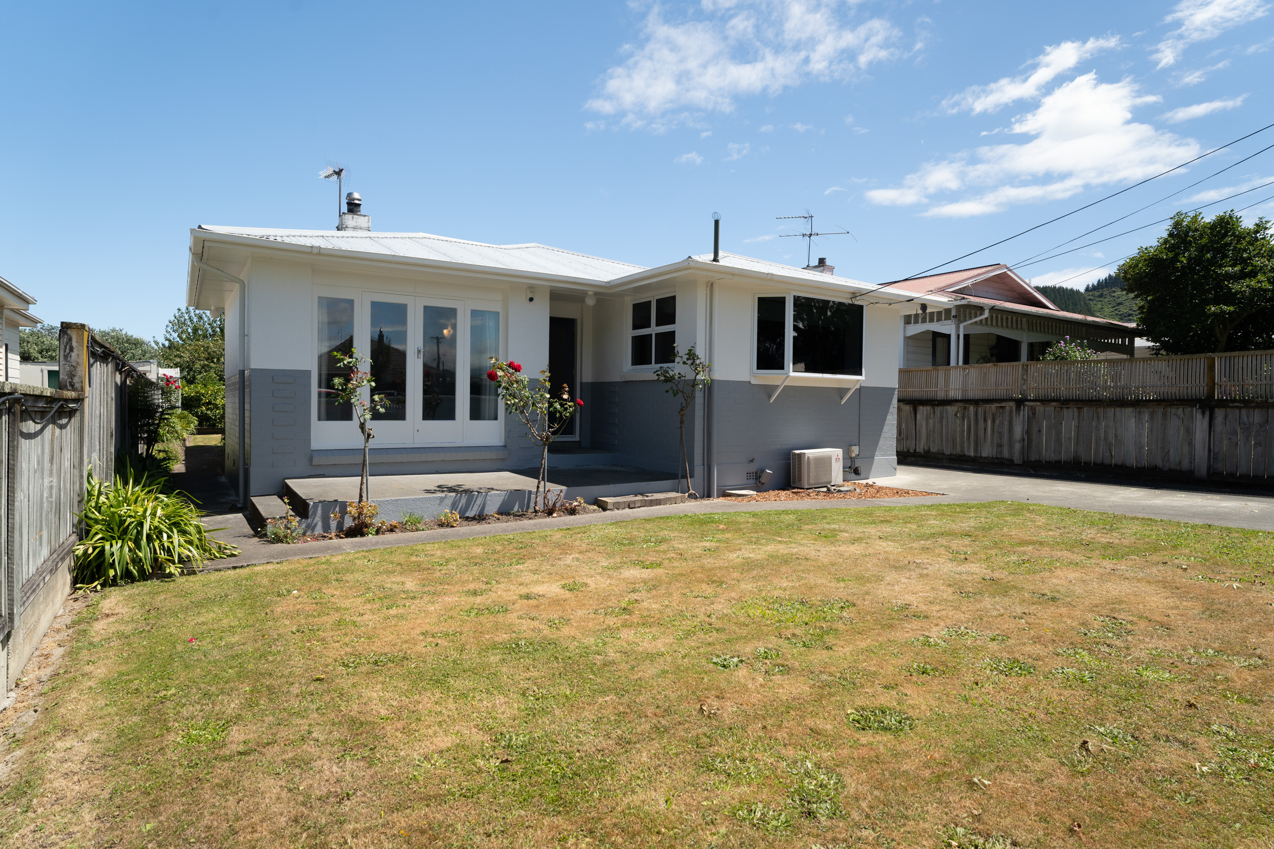 73 Pine Avenue, Ebdentown, Upper Hutt, 3 chambres, 1 salles de bain, House