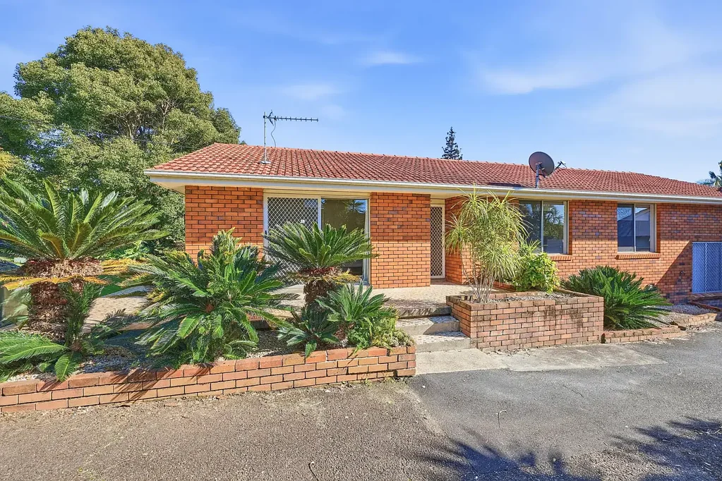 MODERN COASTAL LIVING IN THE HEART OF PORT MACQUARIE!