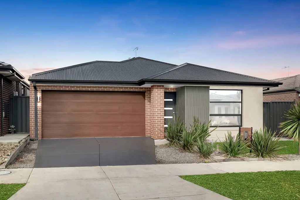 16 Macalister Grove, Cobblebank, VIC 3338