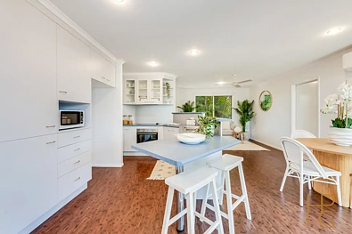 厨房 - 1 Sunseeker Avenue, Bargara, QLD 4670