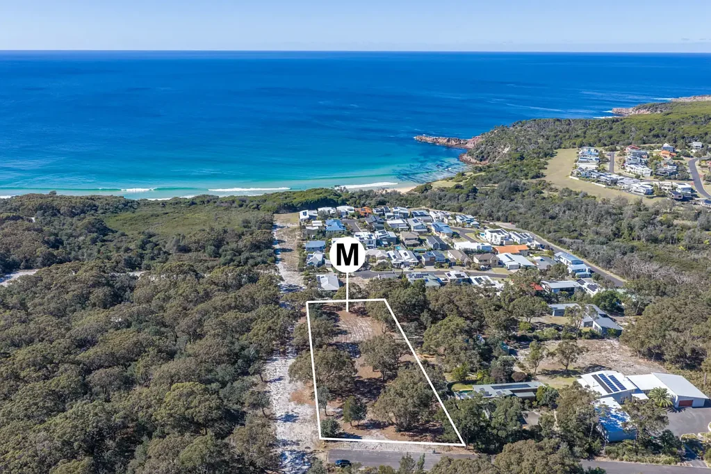 Tura Beach 5,207m² of Prime Coastal Land – Ocean Views