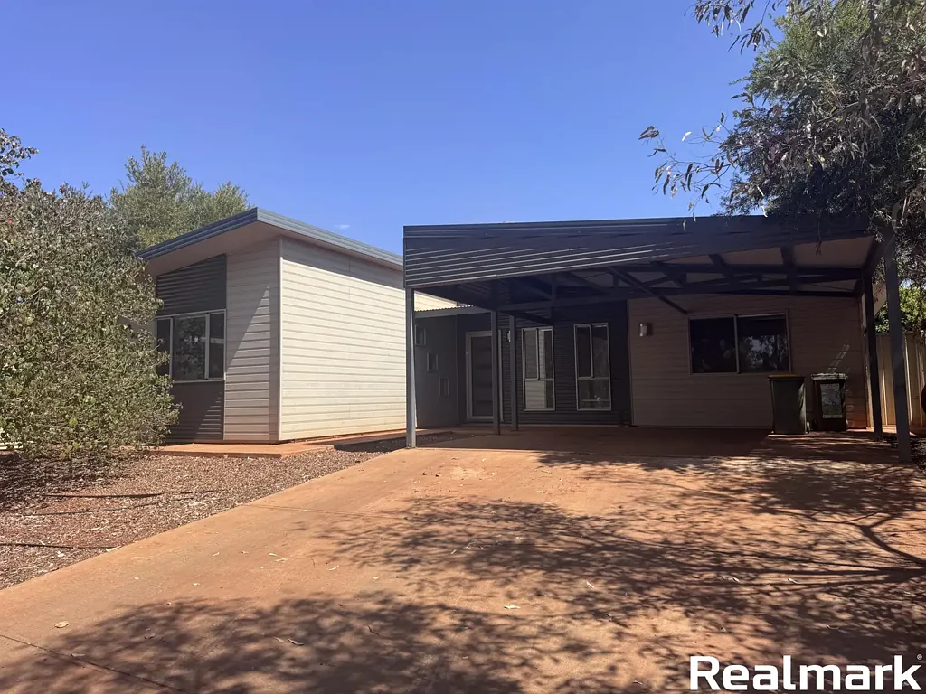 Spacious 4x2 Family Home with Pool, Shed & More!