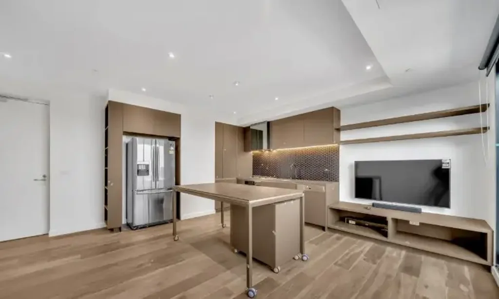 Executive Living in the Heart of Richmond Hill