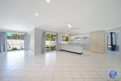 6B John Street, The Oaks, NSW 2570, 4 Schlafzimmer, 2 Badezimmer, House