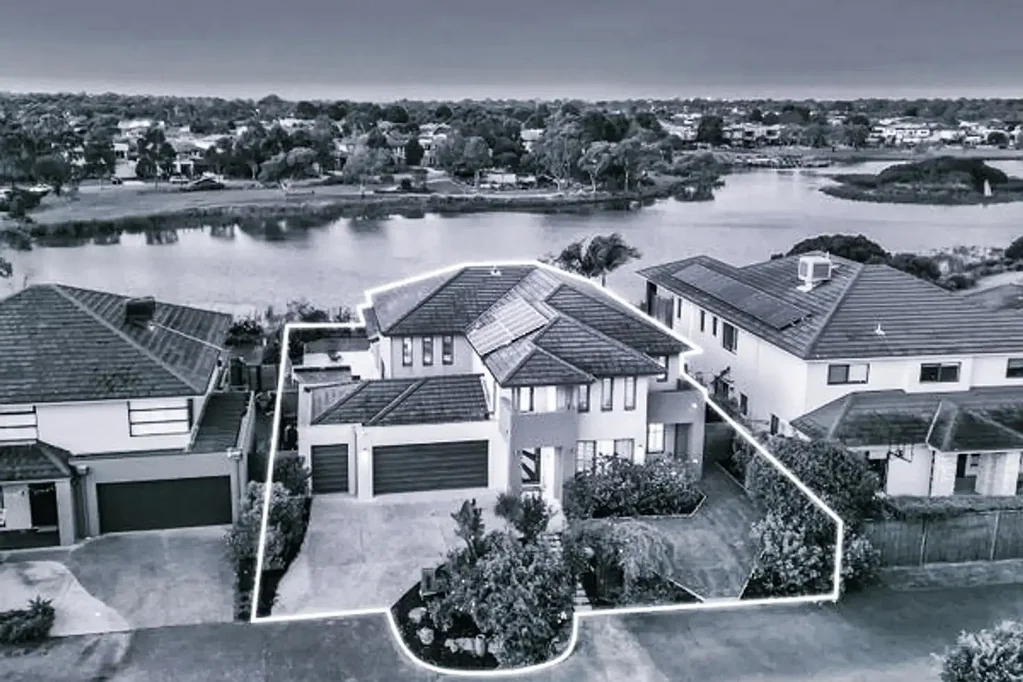 4 Mulga Lane, Waterways, VIC 3195
