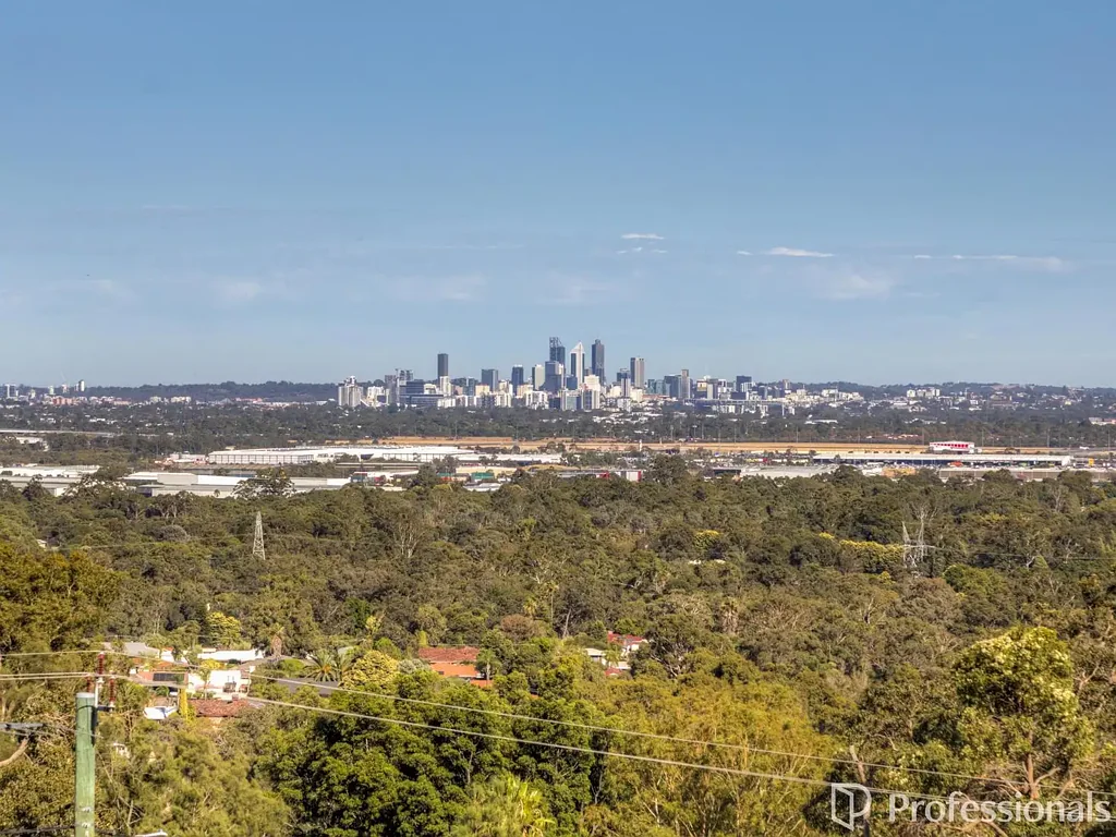 Gooseberry Hill Panoramic City Views on a Rare Half Acre