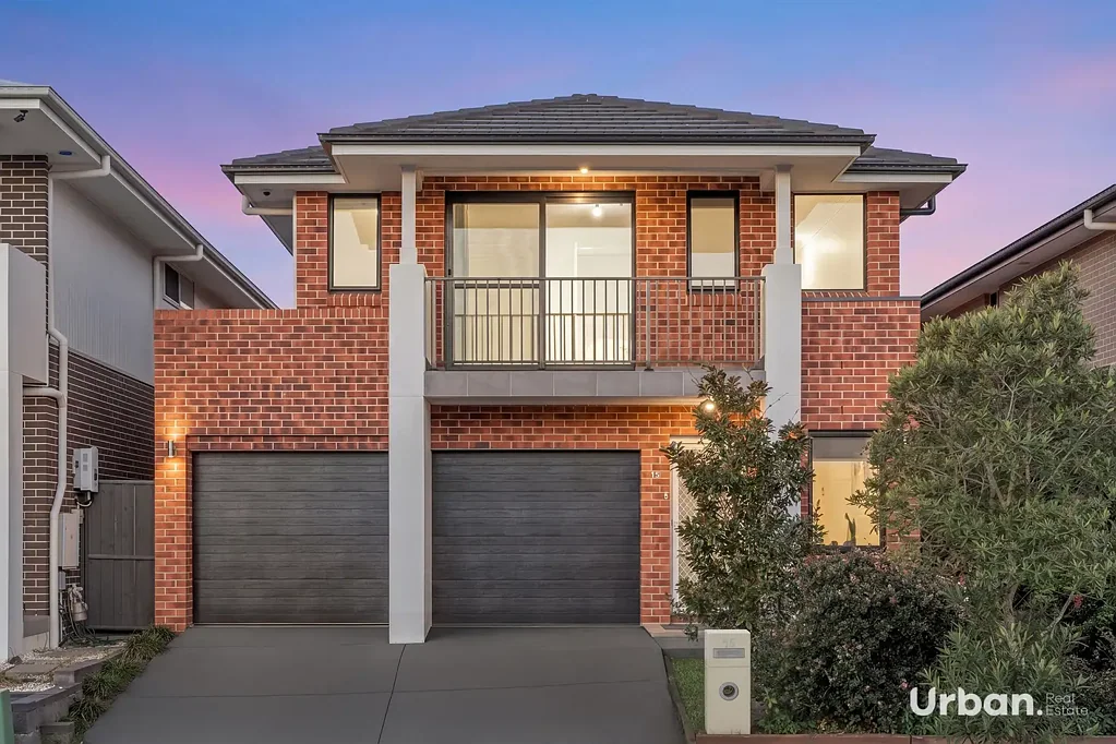 Marsden Park 4침실 DOUBLE-STOREY FAMILY HOME WITH EAST-FACING BACKYARD