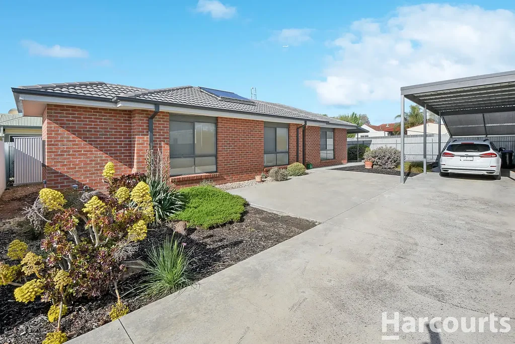 1/114 Bennett Road, Horsham, VIC 3400