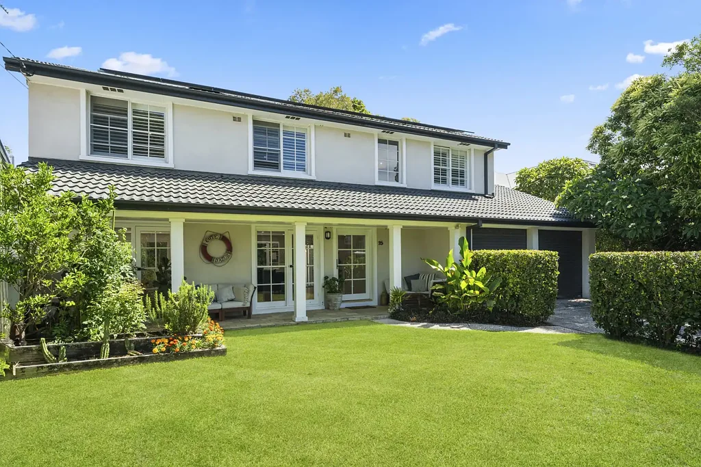 Fully Furnished North Facing Home in the Golden Triangle