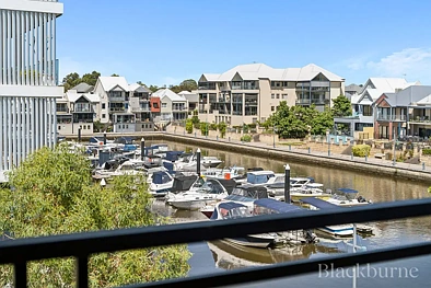 Ascot 2ਬੈੱਡਰੂਮ Wake Up to the Marina – Penthouse Living at Ascot Waters