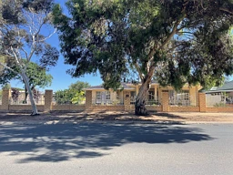 127 Balmoral Road, Port Pirie