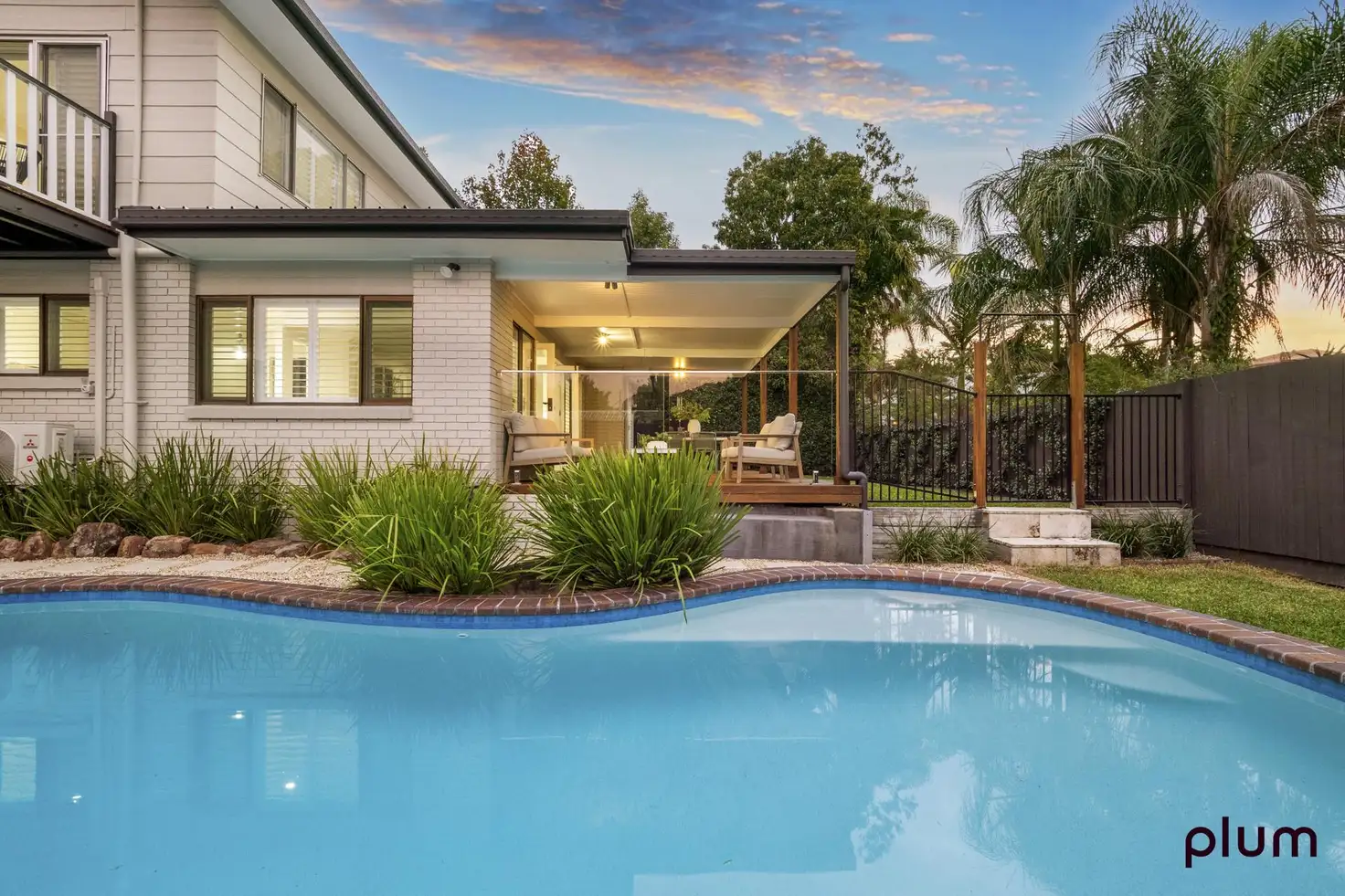5 Stralock Street, Chapel Hill, QLD 4069, 4房, 3浴, House