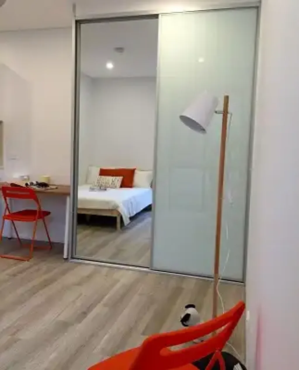 Stylish Fully Furnished Studio in Prime Marsfield Location