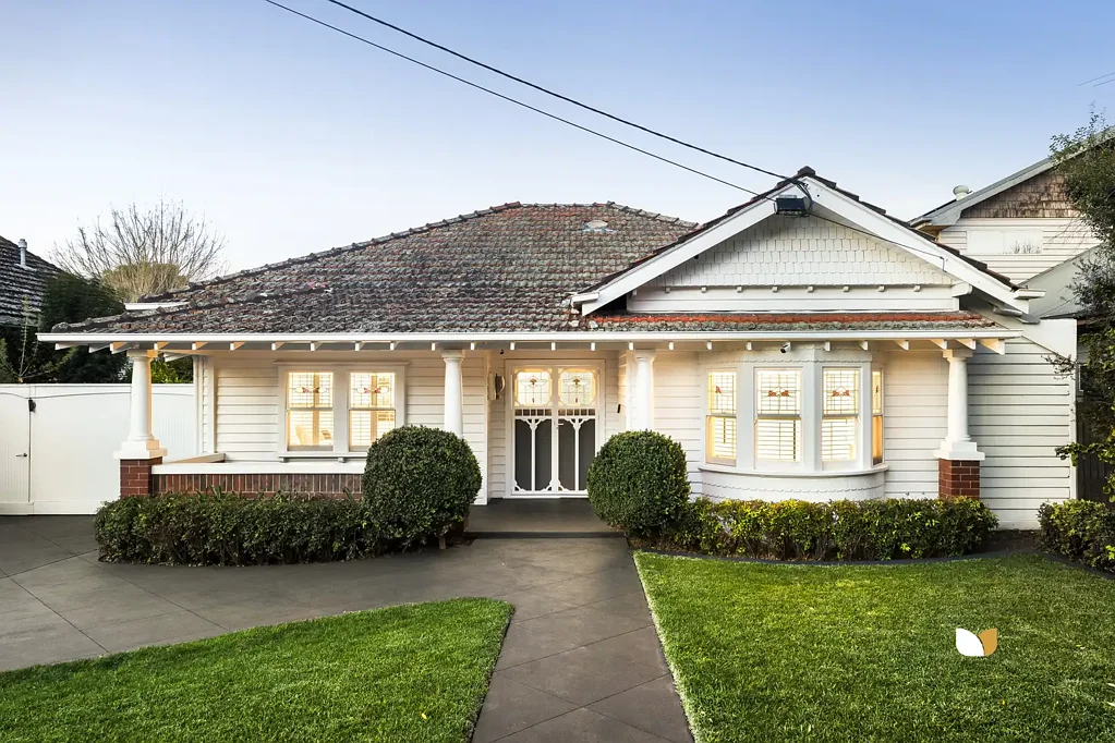 Ascot Vale 4कमरा River-Precinct Entertainer with Californian Elegance