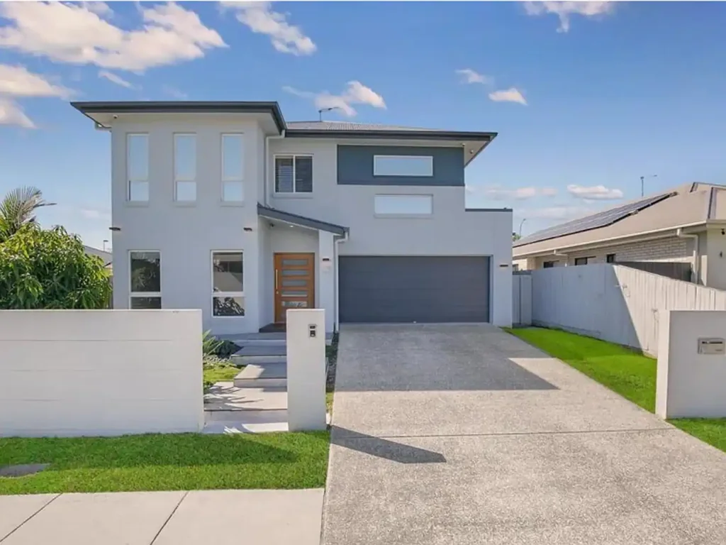 Bridgeman Downs 5બેડરૂમ Modern 5-Bedroom Family Home in the Travorten Estate!