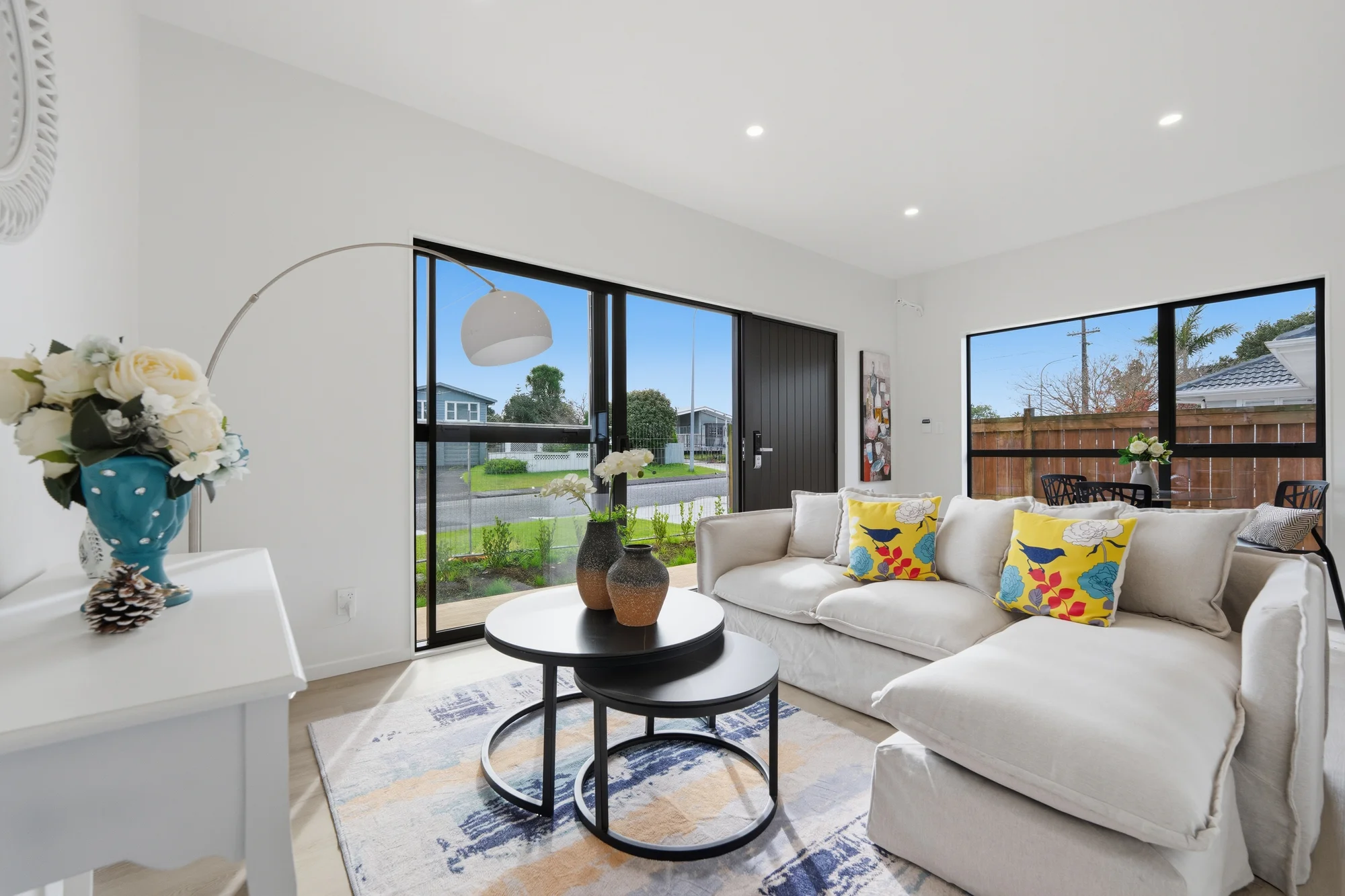 Te Atatu Peninsula 4कमरा Brand-New Homes with Space & Style