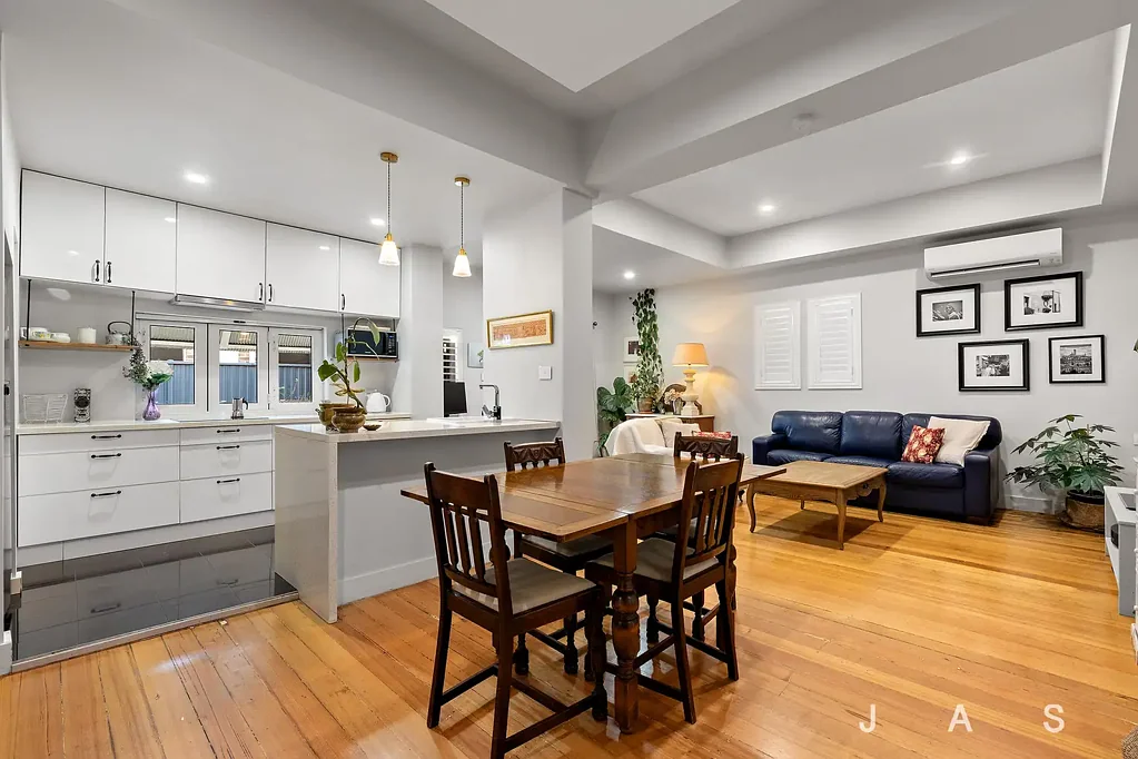 Yarraville 2कमरा Heritage Charm, Walk-To-The-Village Convenience