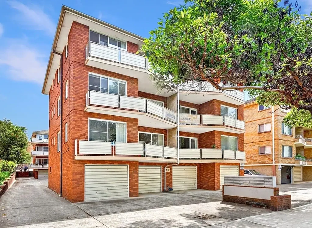 8/15 Cambridge Street, Penshurst, NSW 2222