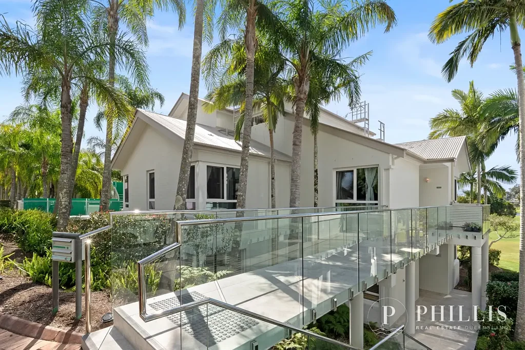 Hope Island 3ਬੈੱਡਰੂਮ 5003 MUST BE SOLD BY 6 OCTOBER 2025

MASSIVELY PRICE REDUCED BY OVER $150,000