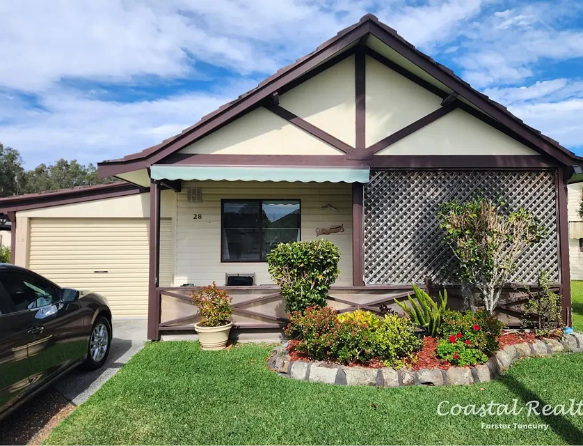 28/12 Goldens Road, Forster, Hunter, 2 Bedrooms, 1 Bathrooms, House