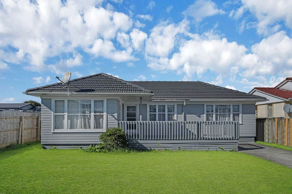 Mangere East 10房  Secure One or All Three Before They’re Gone