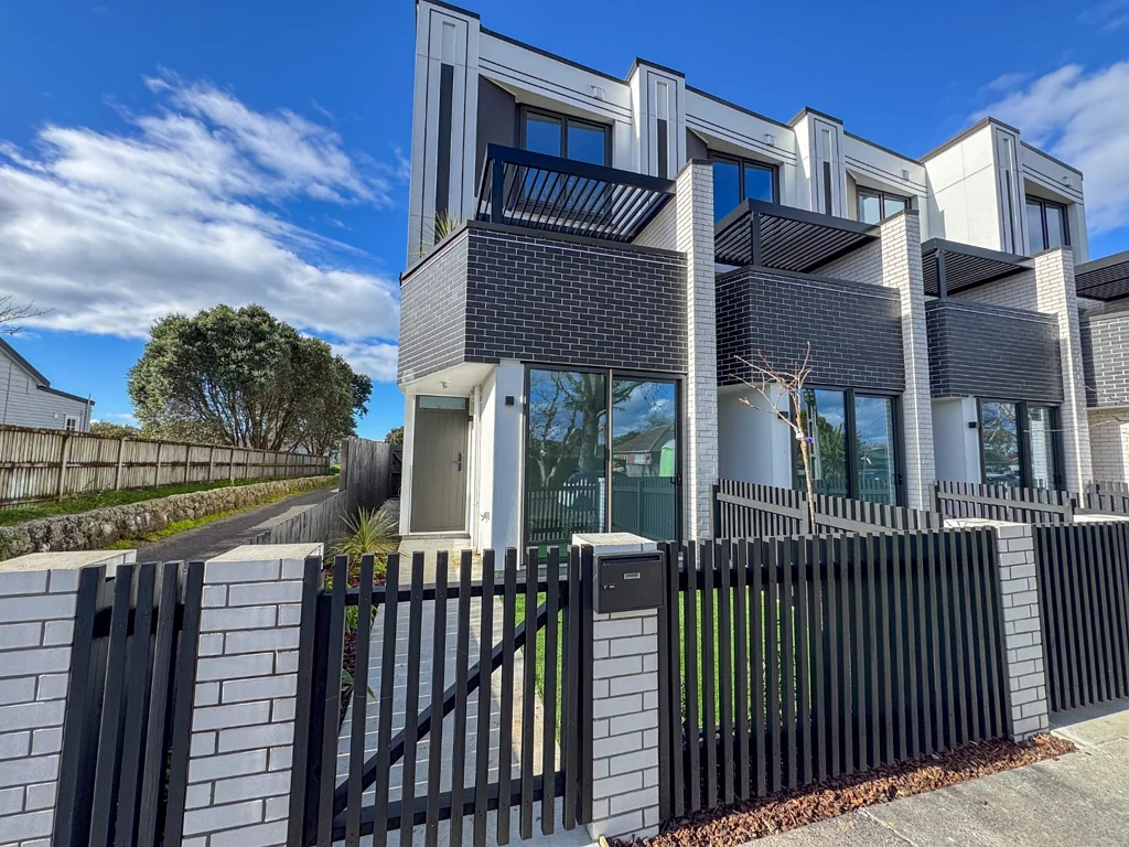 Avondale brand new home!