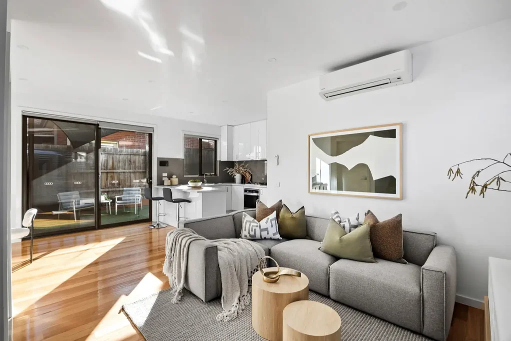Essendon 2 Slaapkamer Designer Flair for a Carefree Lifestyle