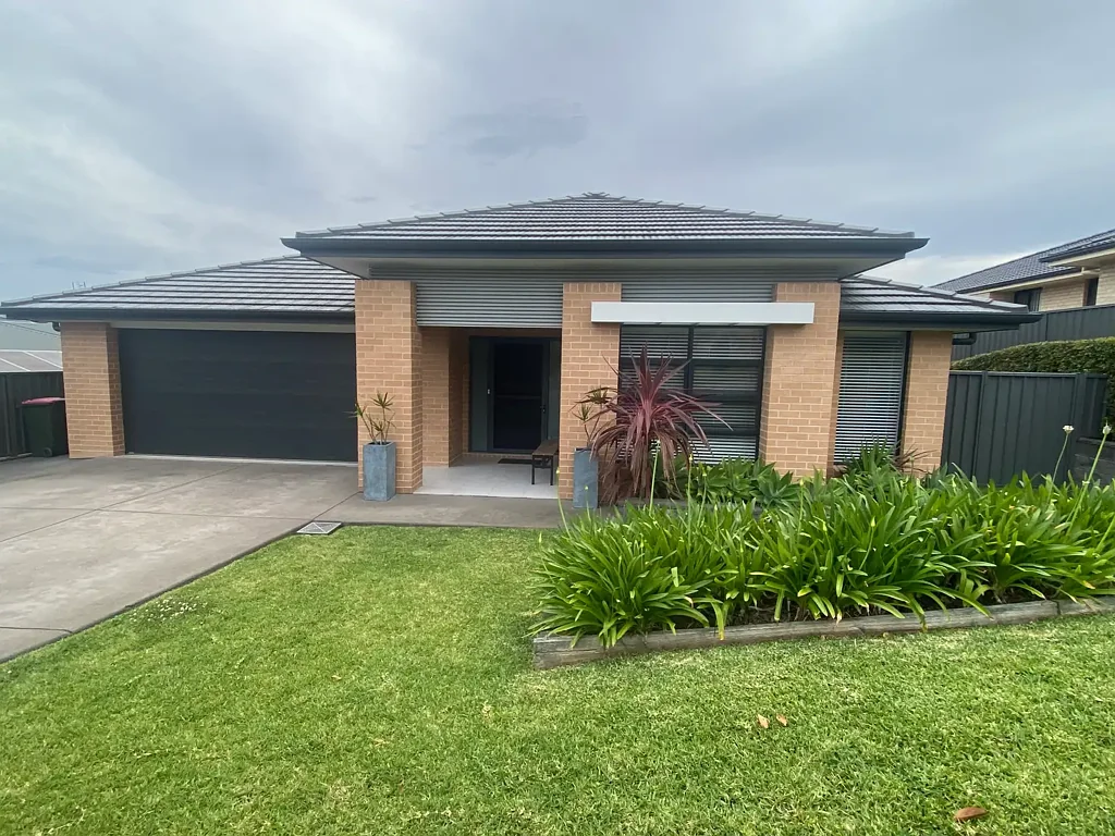 5 Artemesia Avenue, Cameron Park, NSW 2285