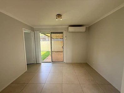 4 Colevile Place, Rosemeadow, NSW 2560, 3 Bedrooms, 1 Bathrooms, House
