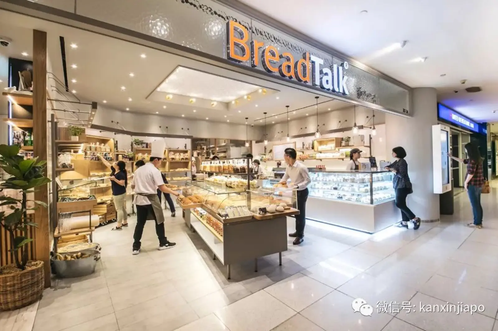 进击的新加坡面包店，背后藏了一个餐饮帝国！