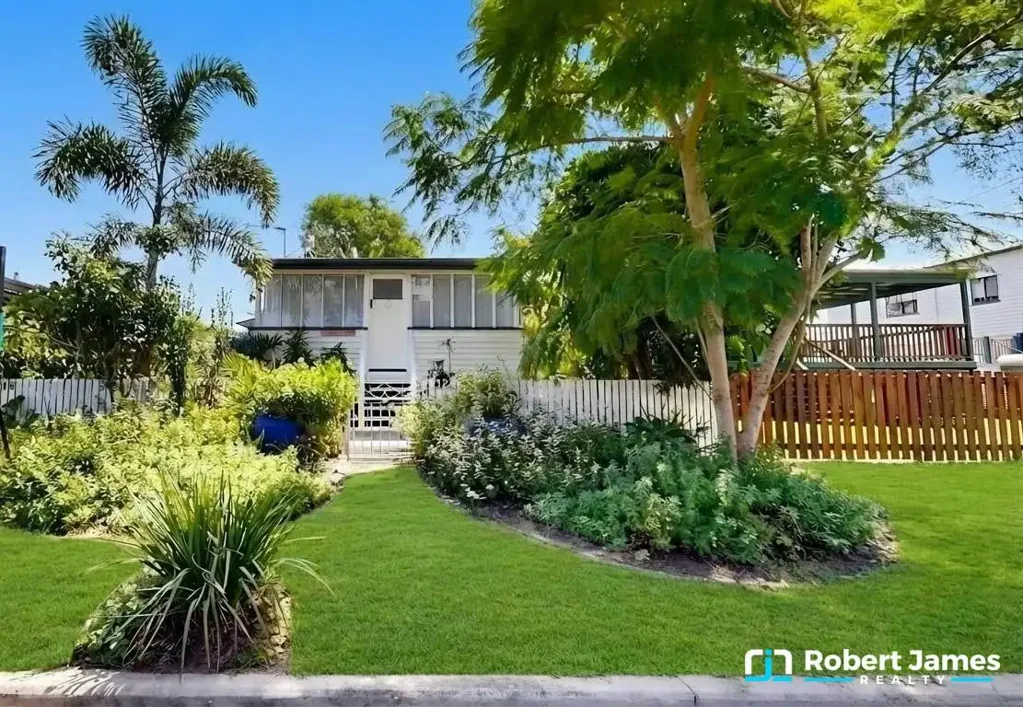 12 Orchard Avenue, Boreen Point, QLD 4565