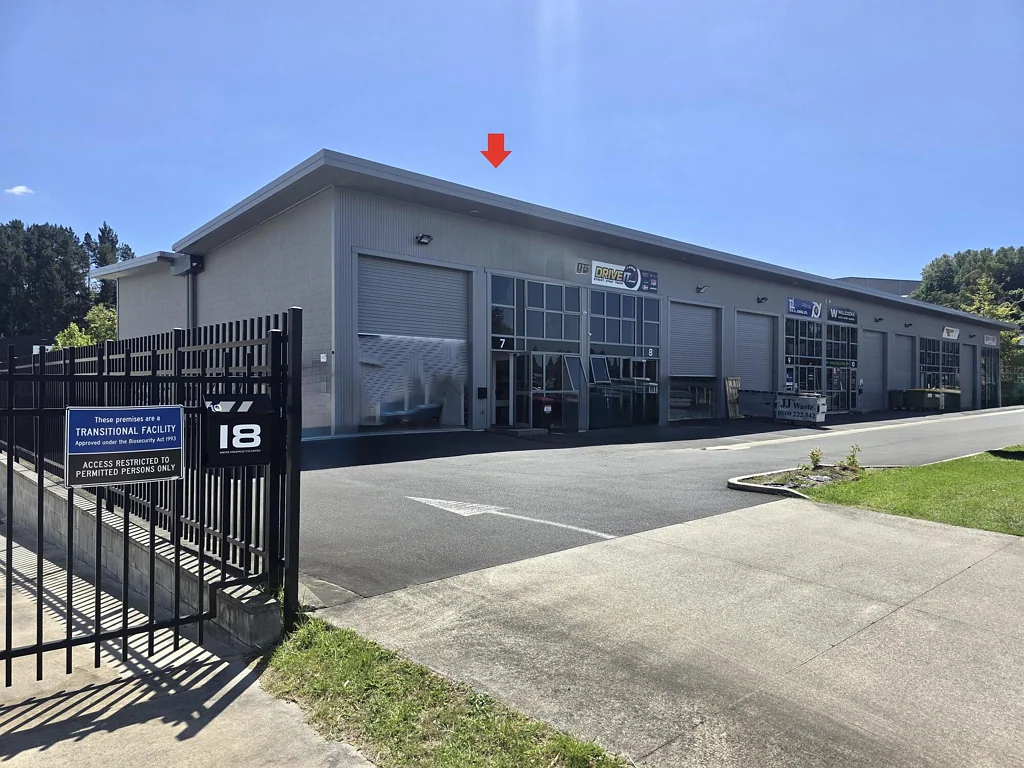 Tauriko  Industrial unit plus additional office in Tauriko