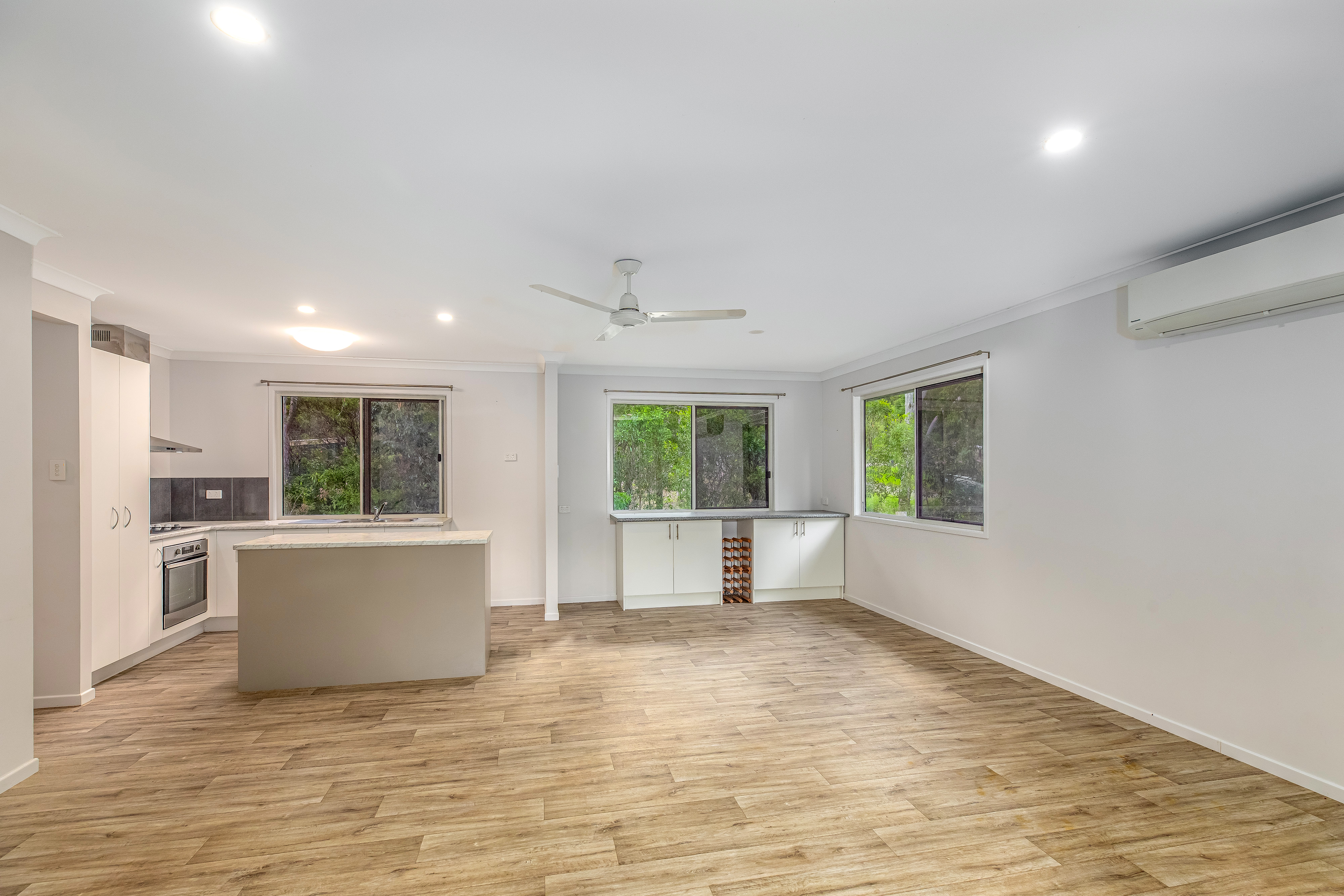 8 ARBOREIGHT RD, GLENWOOD QLD 4570, 0 ห้องนอน, 0 ห้องน้ำ, House