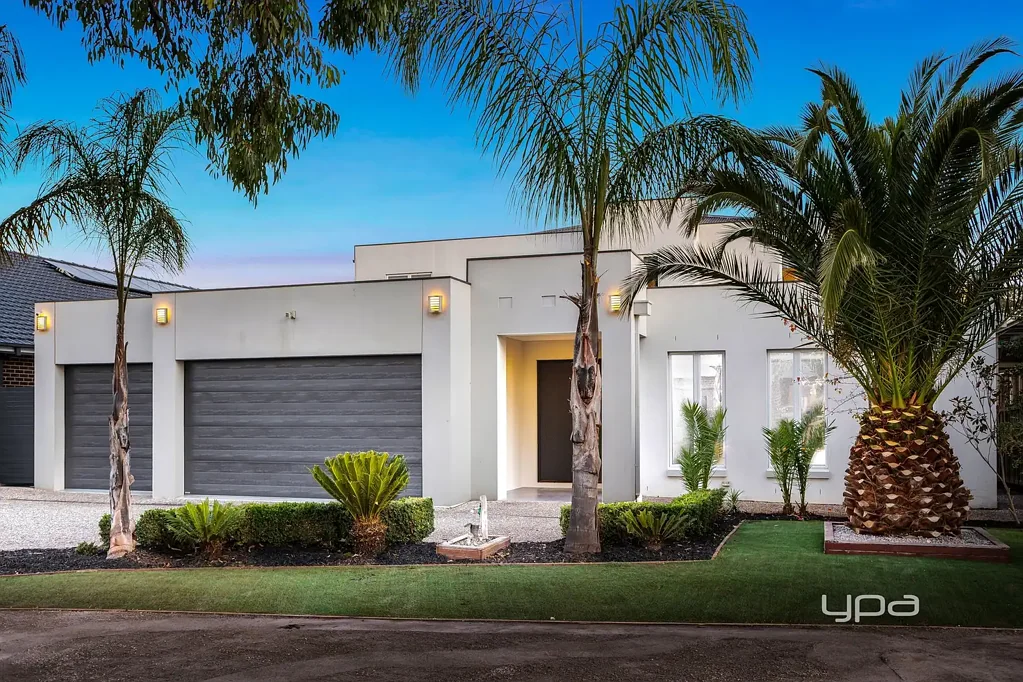 Burnside Heights 4部屋 Luxury Family Living with Resort-Style Entertaining on 722m² (Approx.).