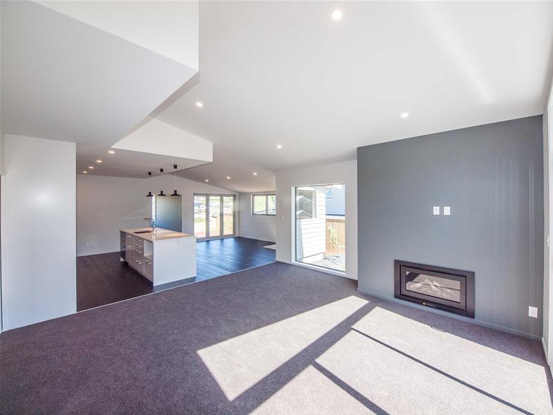 10 Crompton Avenue, Churton Park, Wellington, 5 habitaciones, 0 baños