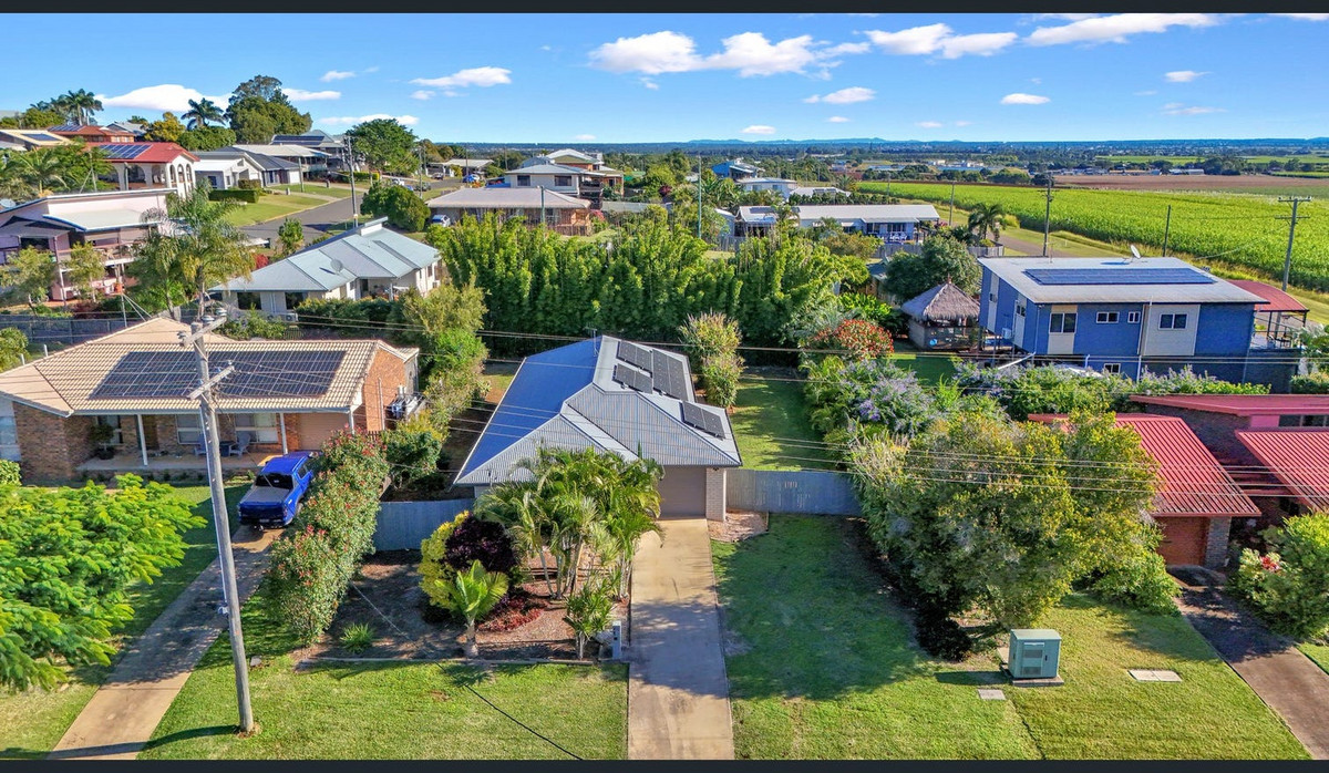 18 PANORAMA DR, QUNABA QLD 4670, 0部屋, 0バスルーム, House