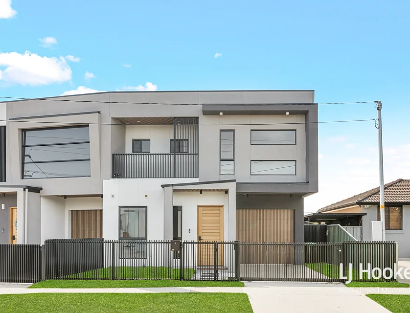 21A Longstaff Avenue, Chipping Norton, South Western Suburbs, 4 कमरे, 2 बाथरूम, Apartment